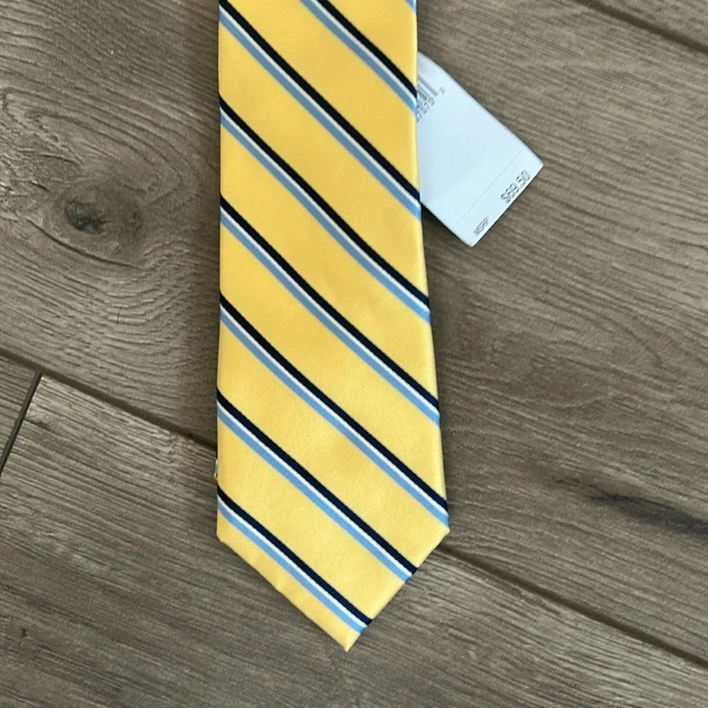 NWT Tommy Hilfiger Necktie - Picture 2 of 5